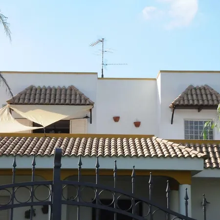 Casa Vacanze Maralesi Holiday home