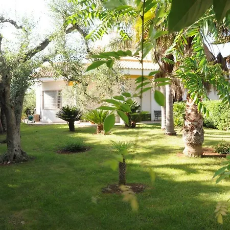 Casa Vacanze Maralesi Holiday home Veglie